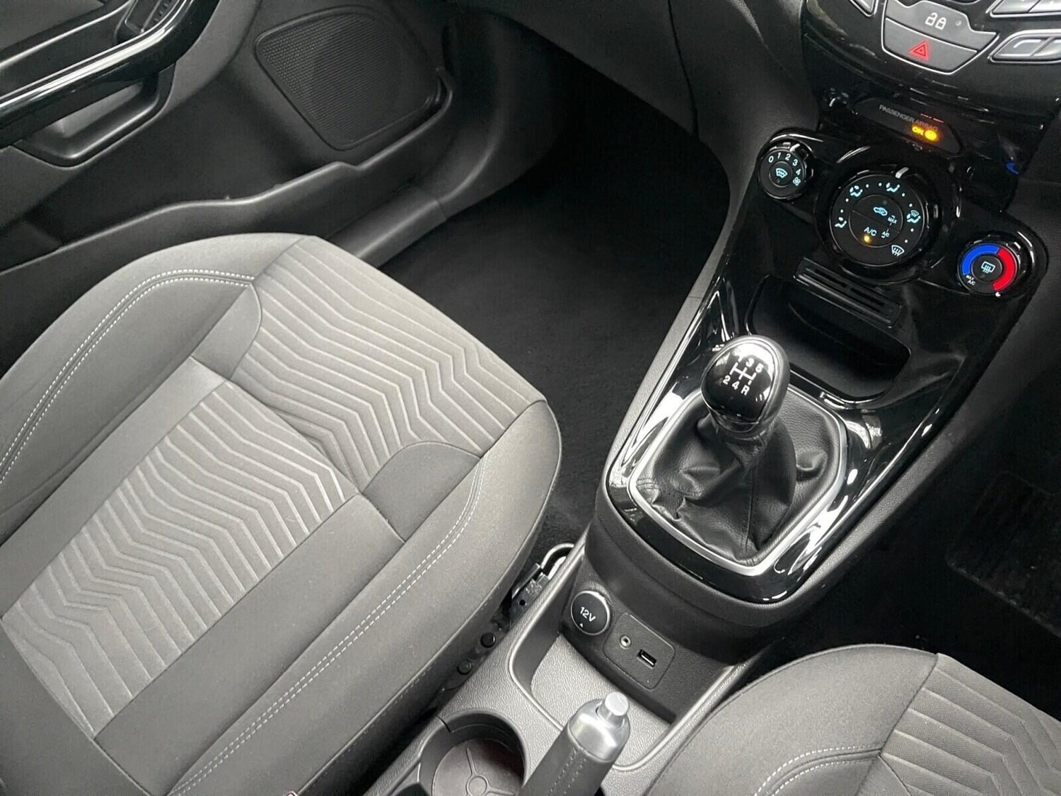 Used Ford Fiesta 2013 for sale - 77689412: Photo 14