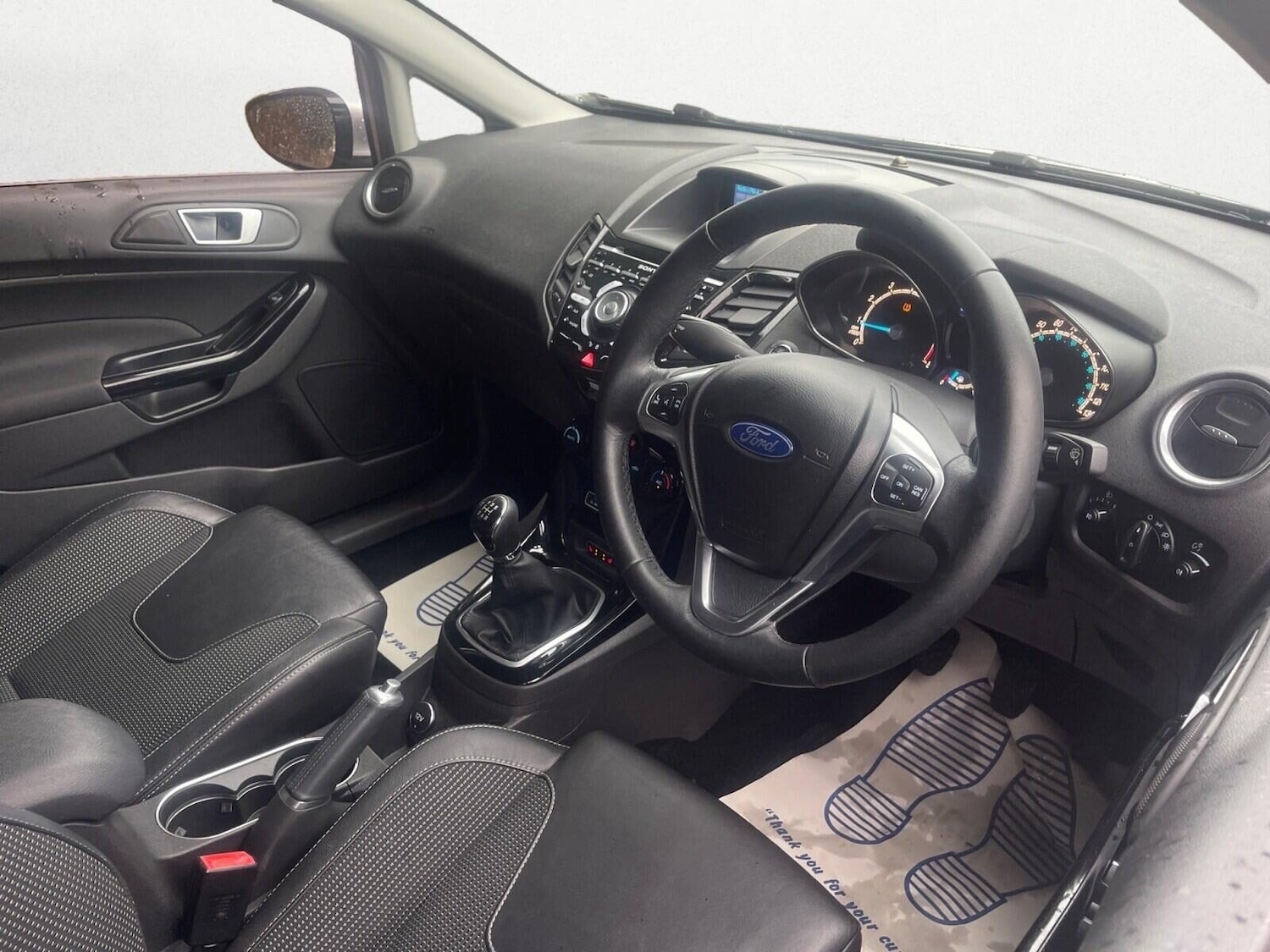 Used Ford Fiesta 2014 for sale - 76392377: Photo 11