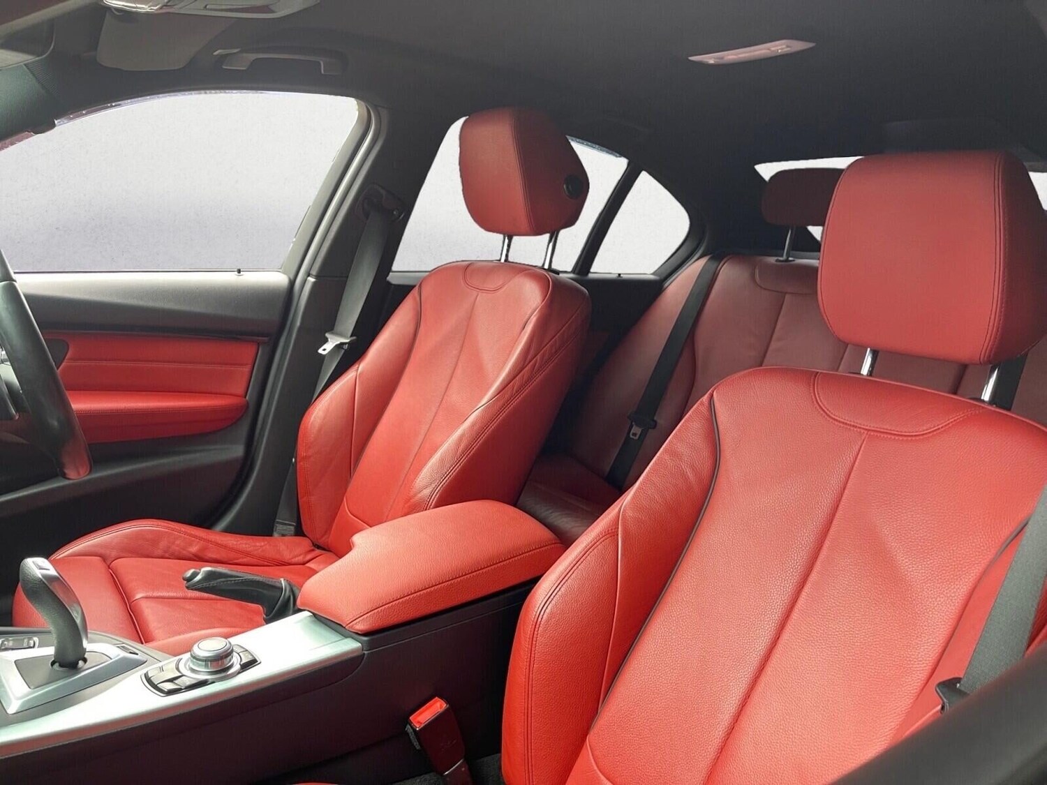 Used BMW 3 Series 2017 for sale - 76611253: Photo 12