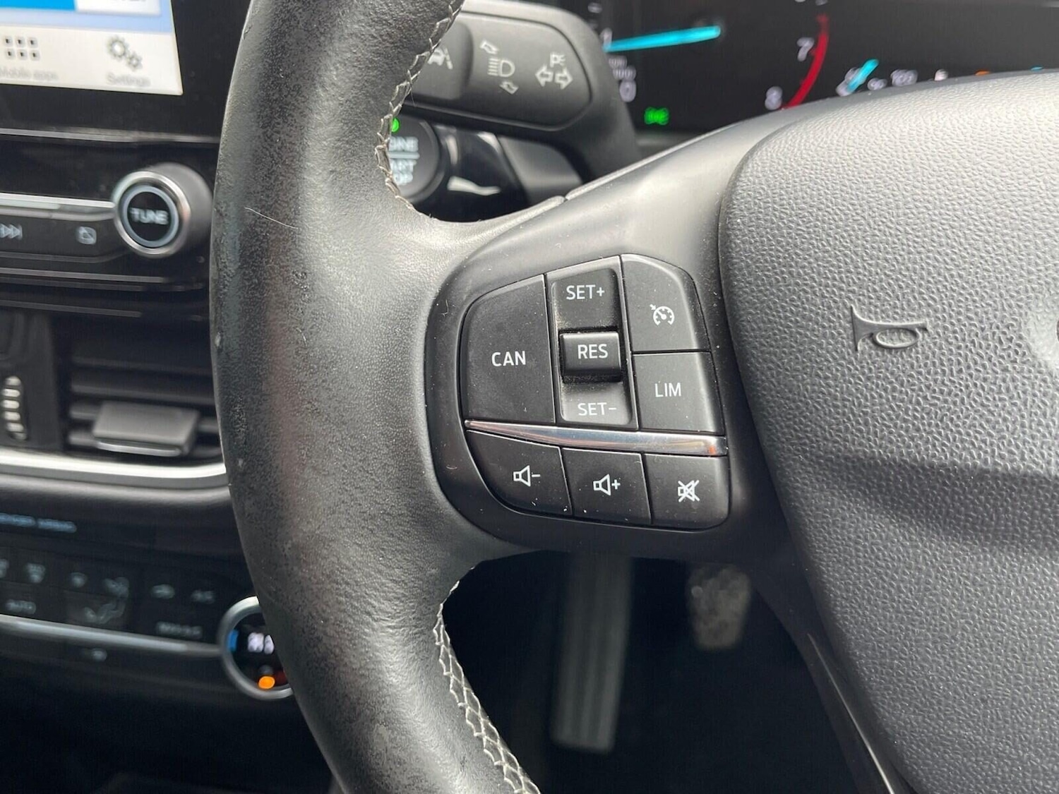 Used Ford Fiesta 2018 for sale - 76207581: Photo 28