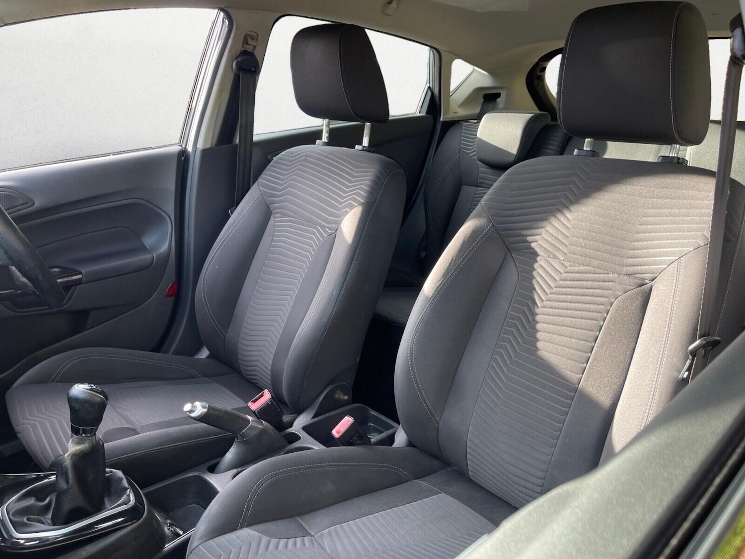 Used Ford Fiesta 2012 for sale - 76329829: Photo 15
