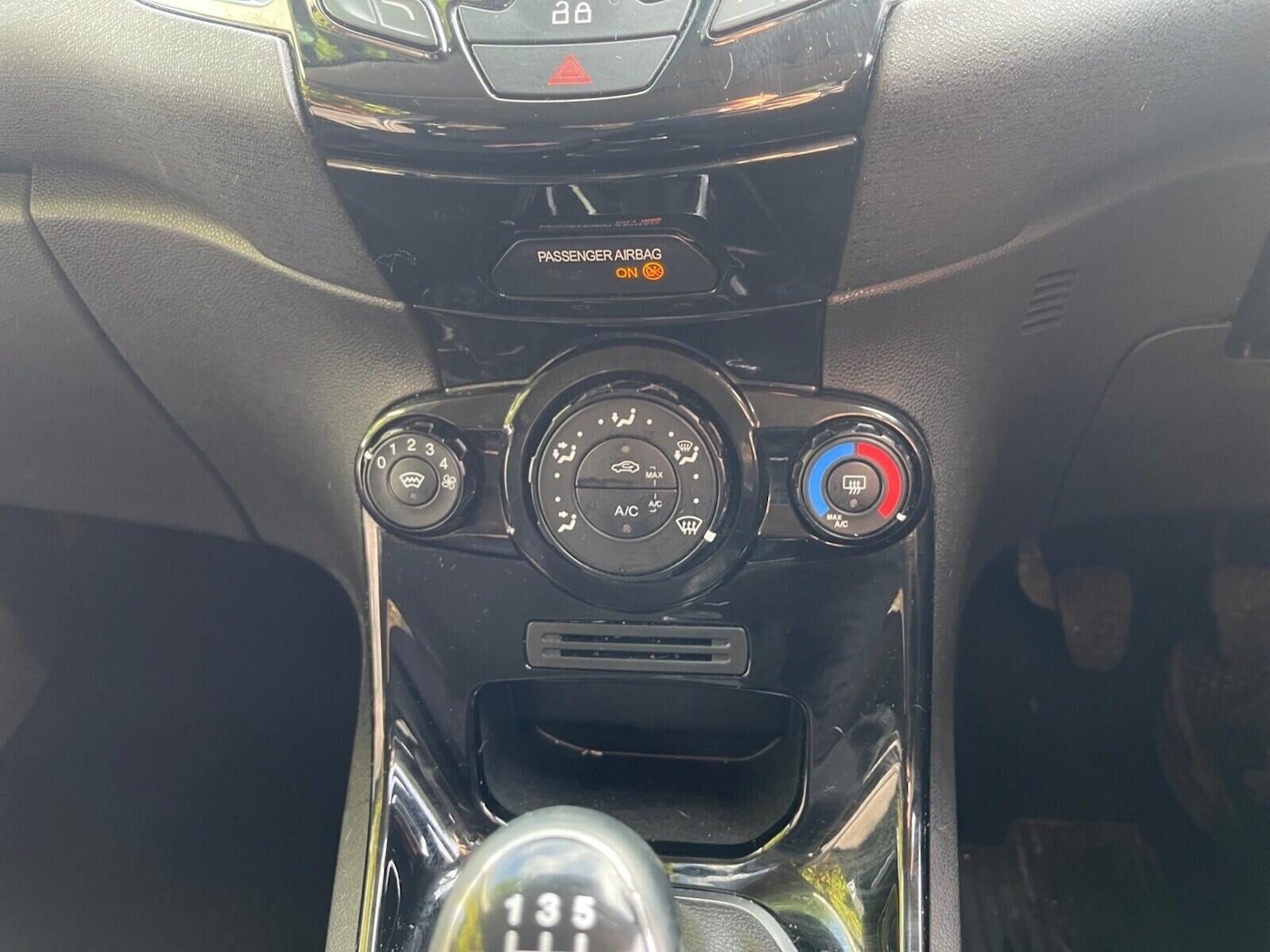 Used Ford Fiesta 2012 for sale - 76329829: Photo 19