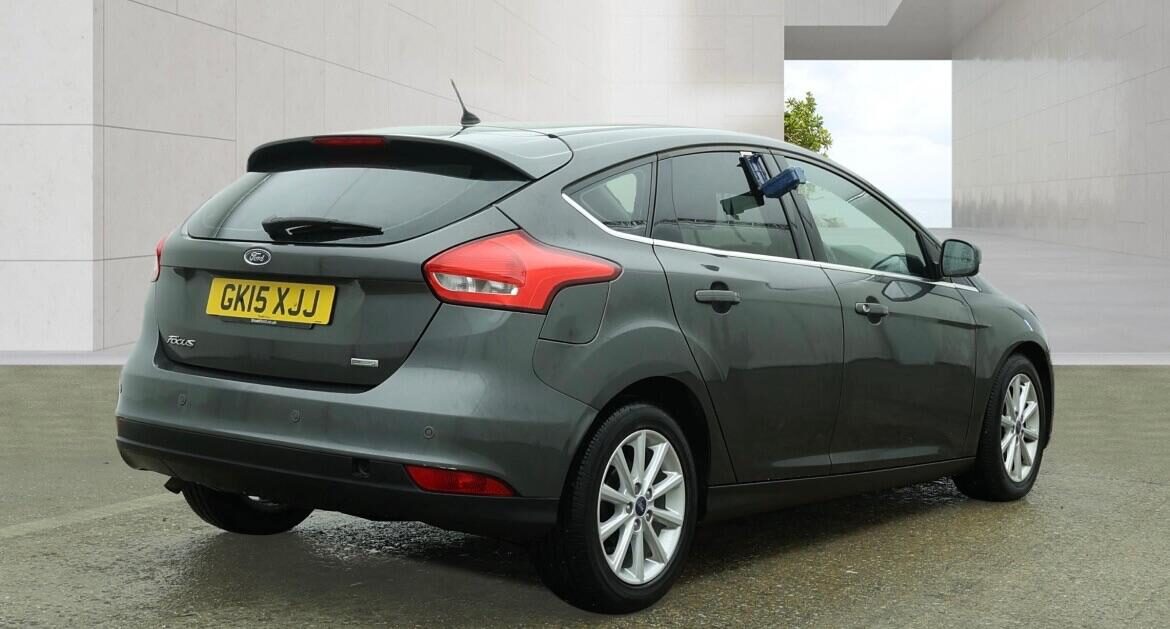 Used Ford Focus 2015 for sale - 78066247: Photo 4