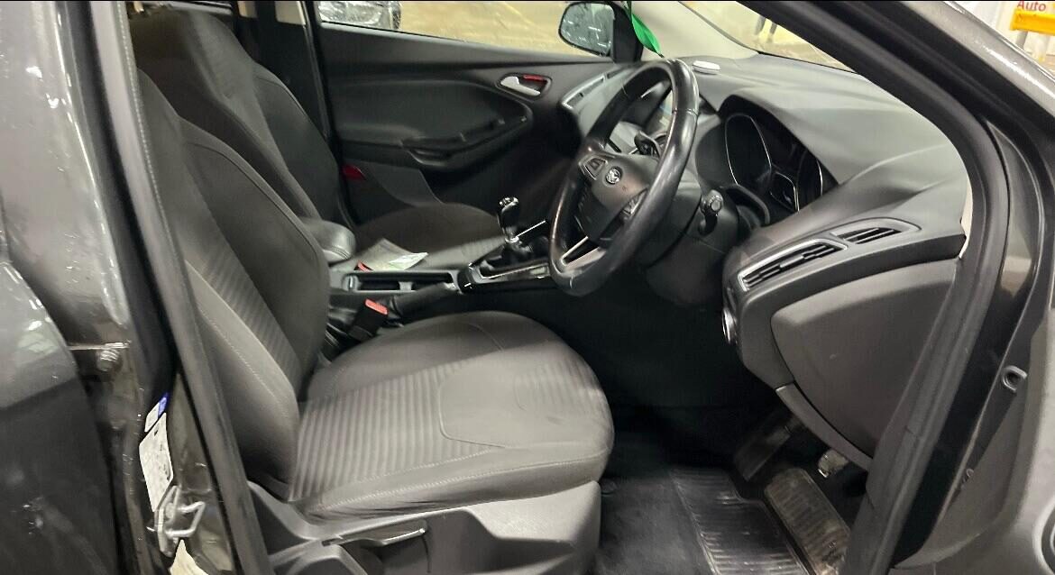 Used Ford Focus 2015 for sale - 78066247: Photo 6