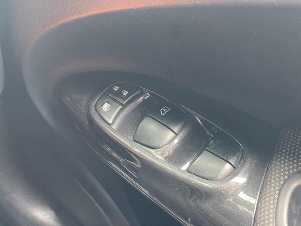 Used Nissan Juke 2014 for sale - 75723524: Photo 28