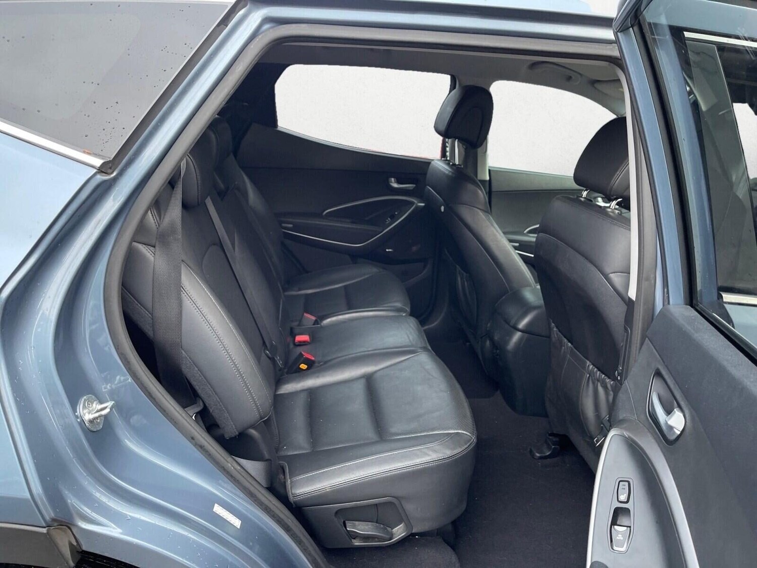 Used Hyundai Santa Fe 2016 for sale - 77487129: Photo 14