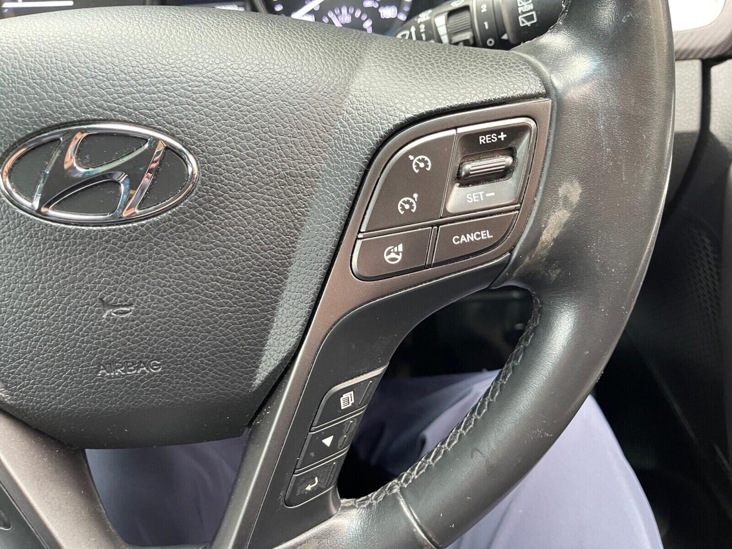 Used Hyundai Santa Fe 2016 for sale - 77487129: Photo 23