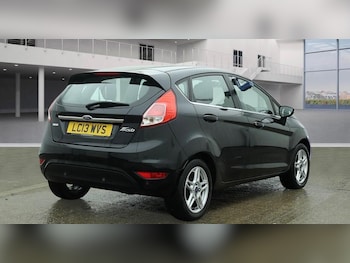 Used Ford Fiesta 2013 for sale - 77896055: Photo