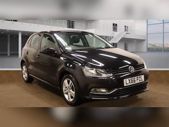 Used Volkswagen Polo 2016 for sale - 77046427: Photo