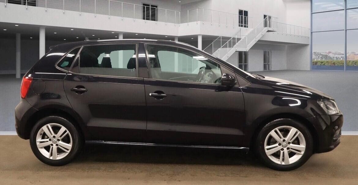 Used Volkswagen Polo 2016 for sale - 77046427: Photo 3