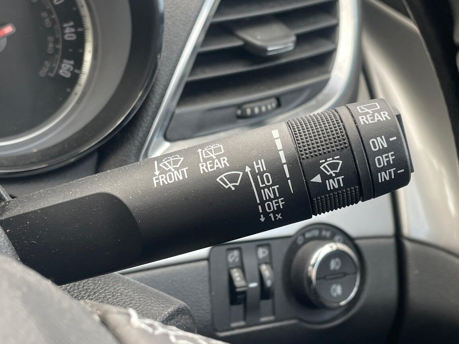 Used Vauxhall Mokka 2016 for sale - 76365759: Photo 22