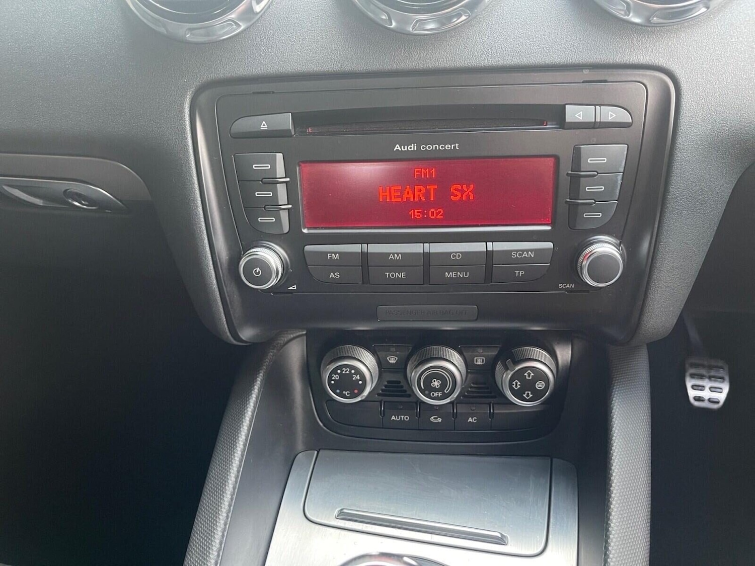 Used Audi TT 2010 for sale - 76611248: Photo 24