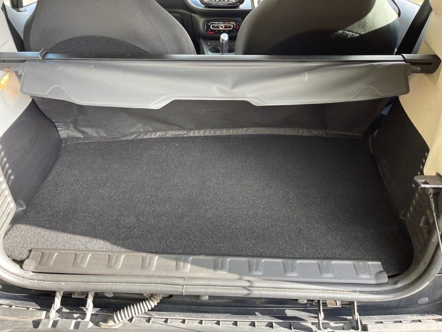 Used smart fortwo 2017 for sale - 76316432: Photo 19