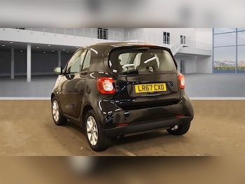 Used smart fortwo 2017 for sale - 76316432: Photo 4