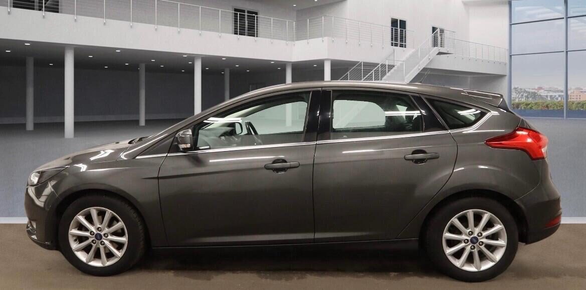 Used Ford Focus 2016 for sale - 77917429: Photo 4