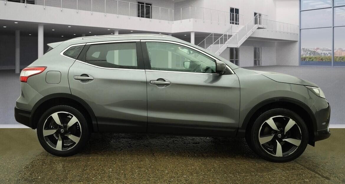 Used Nissan Qashqai 2015 for sale - 77164718: Photo 3