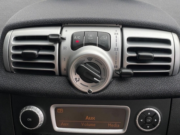 Used smart fortwo 2013 for sale - 75438407: Photo 22
