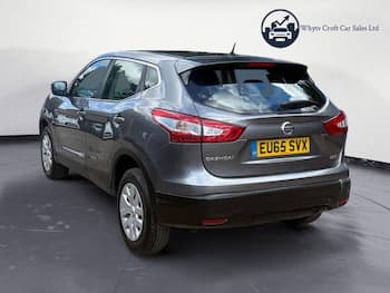 Used Nissan Qashqai 2015 for sale - 79703638: Photo