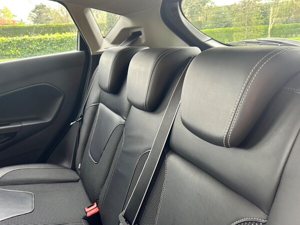 Used Ford Fiesta 2013 for sale - 74791081: Photo 27