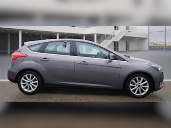 Used Ford Focus 2016 for sale - 76940052: Photo