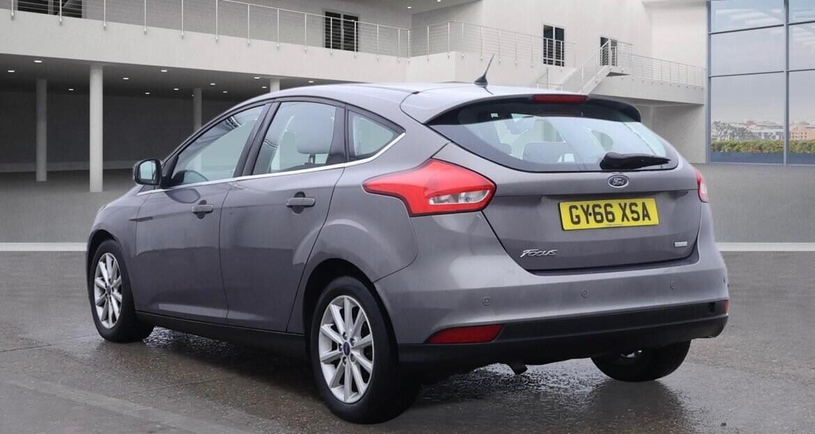 Used Ford Focus 2016 for sale - 76940052: Photo 4