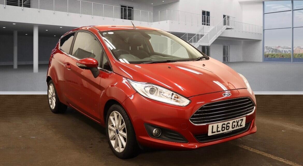 Used Ford Fiesta 2016 for sale - 76363145: Photo 1