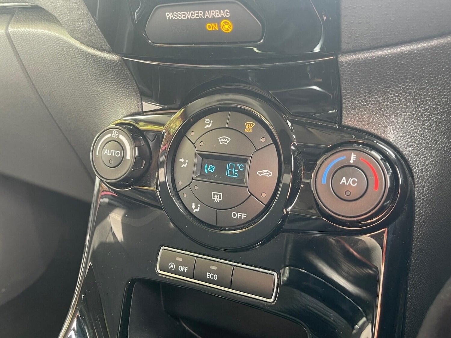 Used Ford Fiesta 2016 for sale - 76363145: Photo 23