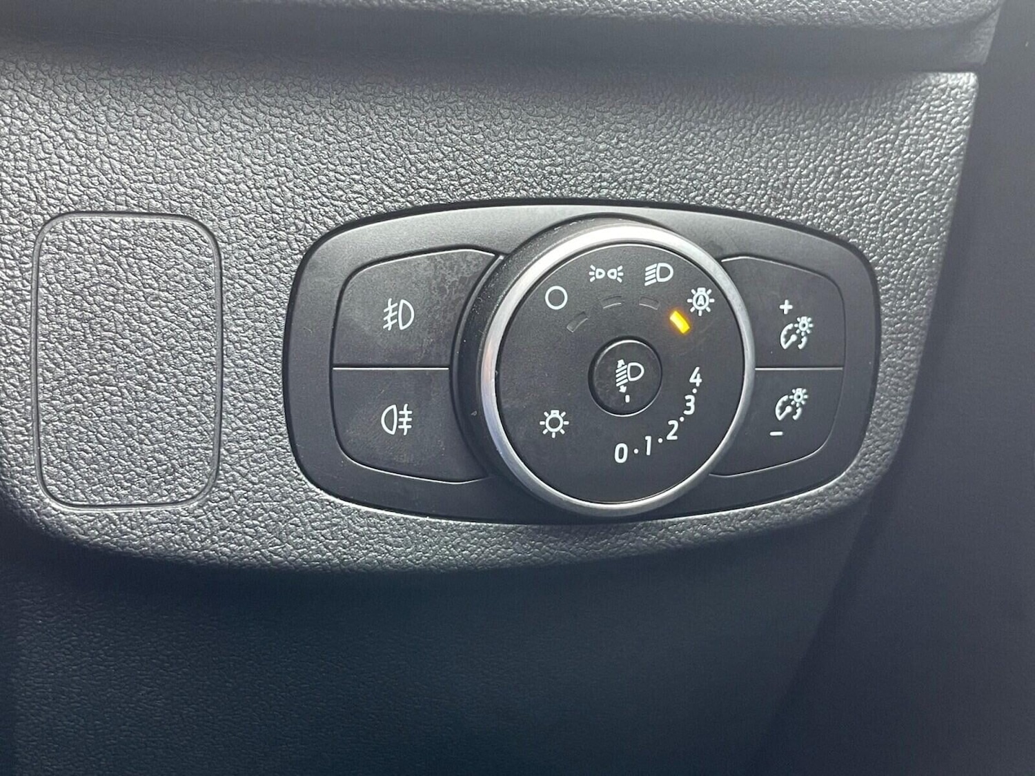 Used Ford Focus 2019 for sale - 77812970: Photo 23