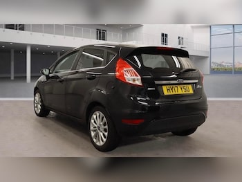 Used Ford Fiesta 2017 for sale - 76526103: Photo