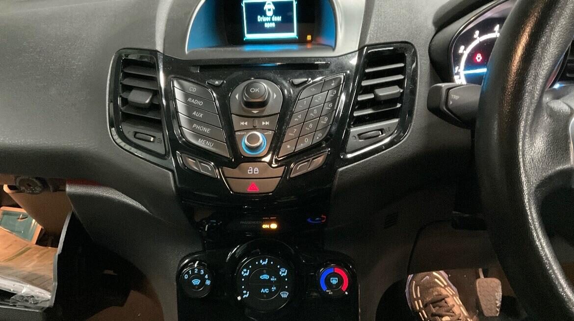 Used Ford Fiesta 2014 for sale - 76972542: Photo 7