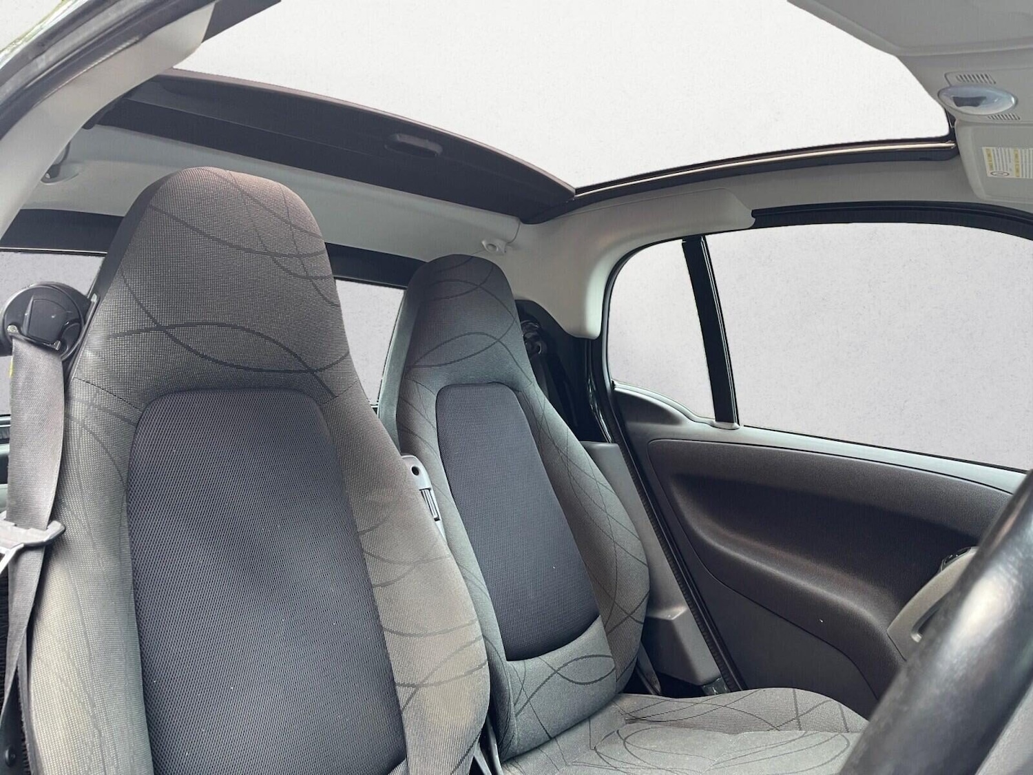 Used smart fortwo 2012 for sale - 77474674: Photo 11