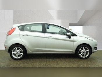 Used Ford Fiesta 2015 for sale - 78968258: Photo