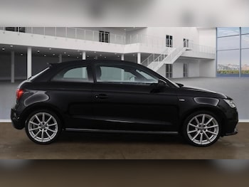 Used Audi A1 2015 for sale - 78015900: Photo