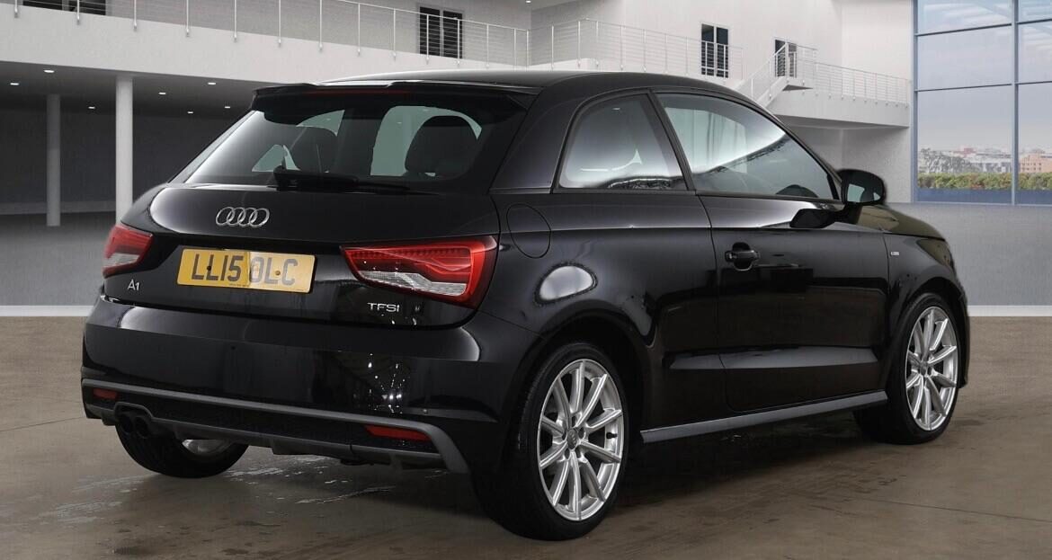Used Audi A1 2015 for sale - 78015900: Photo 4
