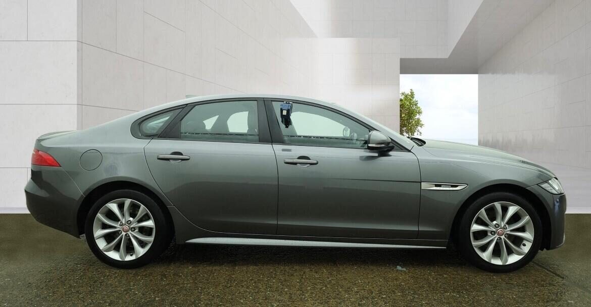 Used Jaguar XF 2016 for sale - 78198326: Photo 3