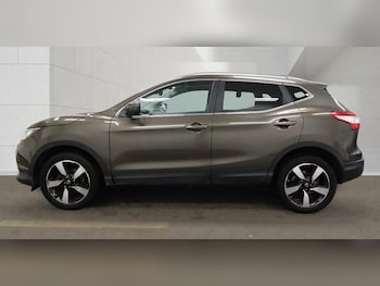Used Nissan Qashqai 2015 for sale - 78121709: Photo