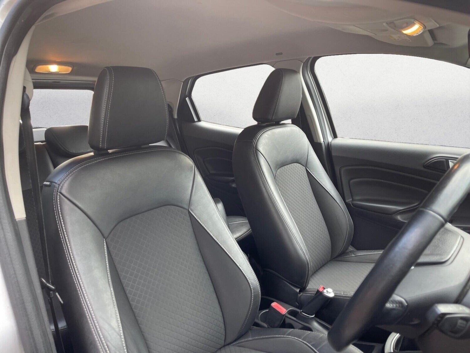 Used Ford Ecosport 2015 for sale - 77562482: Photo 13