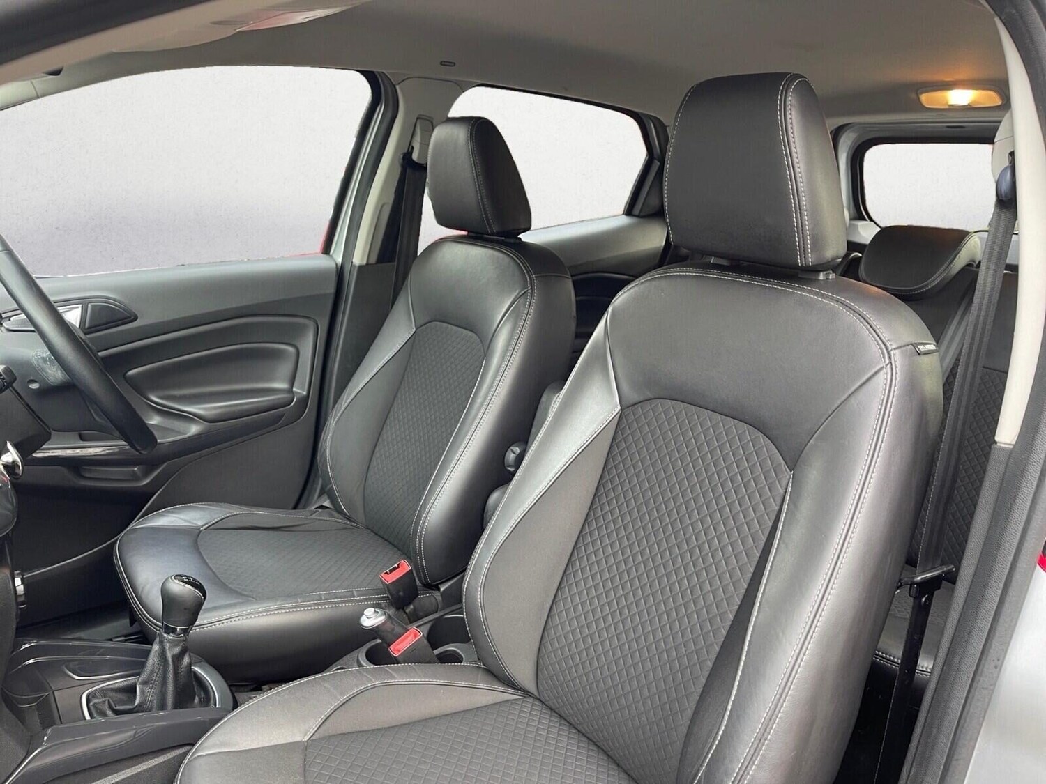 Used Ford Ecosport 2015 for sale - 77562482: Photo 14