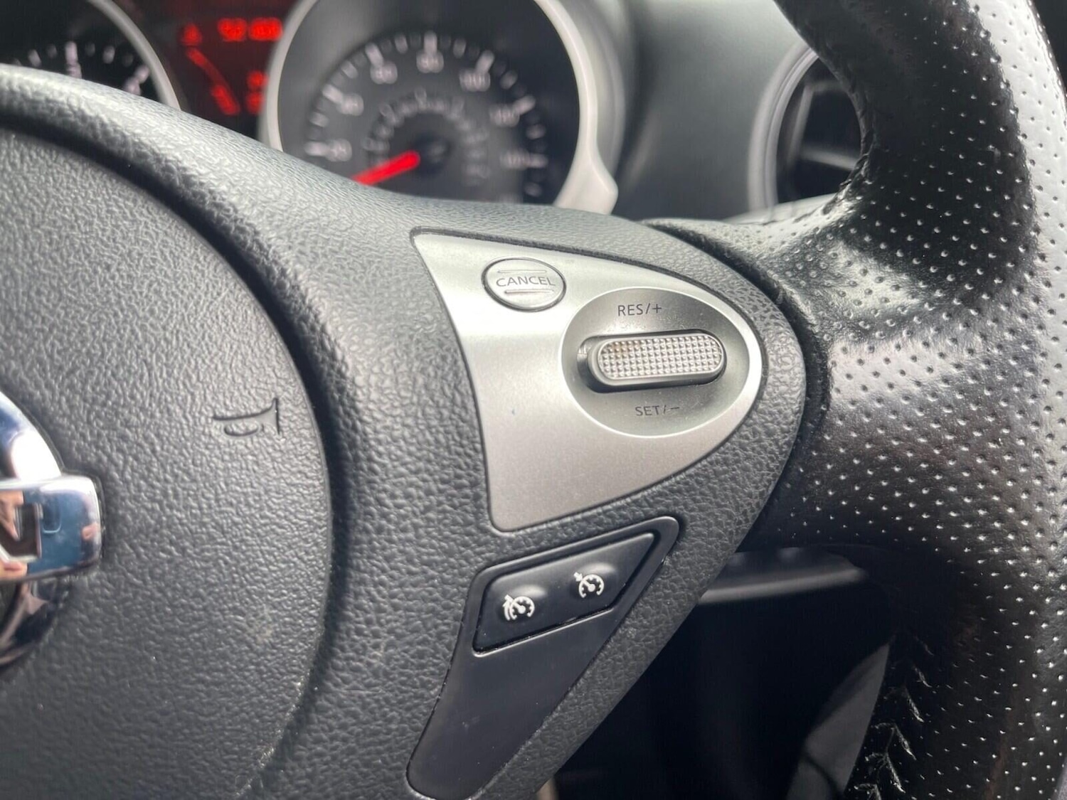 Used Nissan Juke 2018 for sale - 76022739: Photo 30