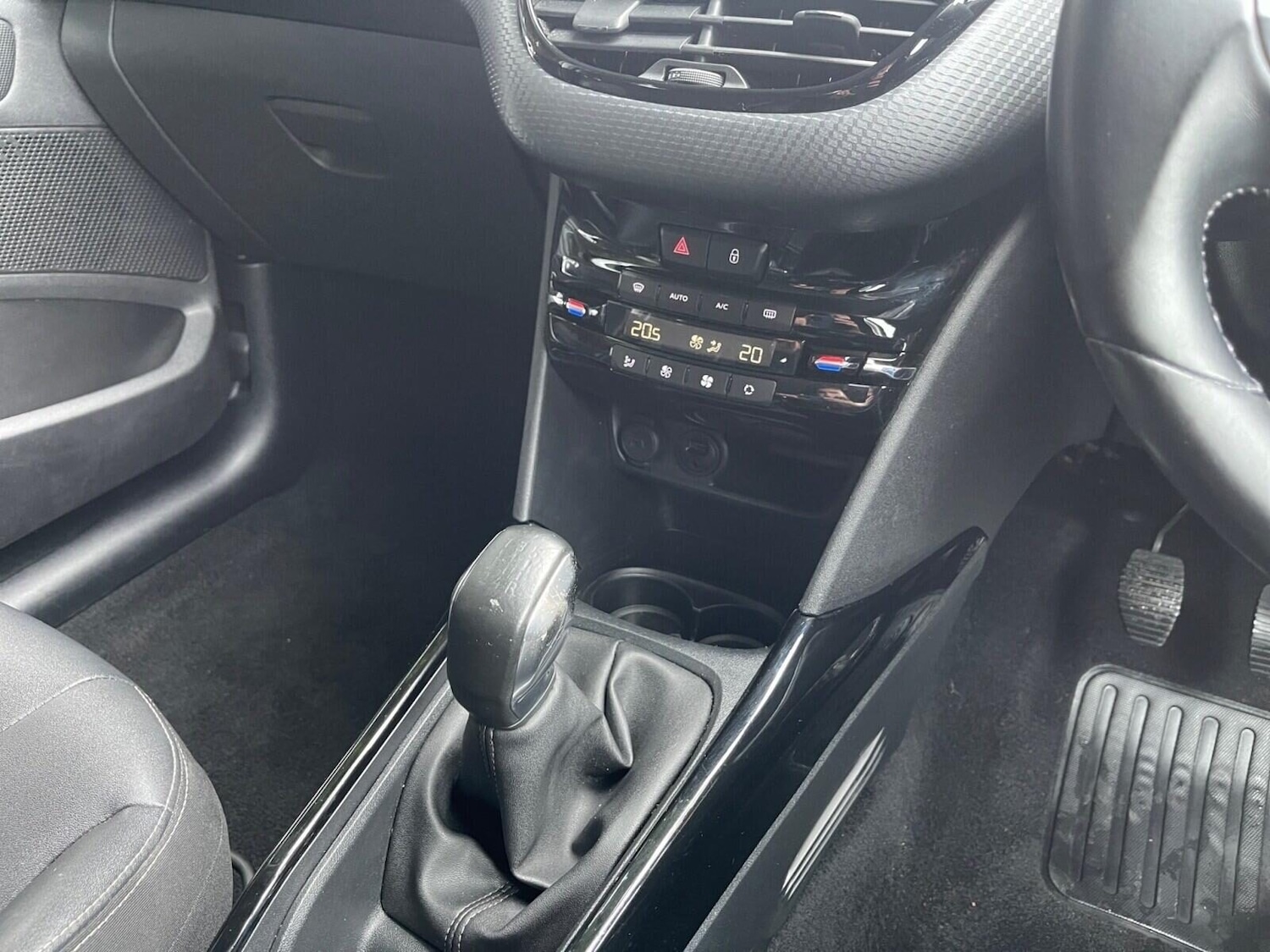 Used Peugeot 2008 2018 for sale - 76506062: Photo 20