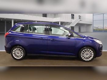 Used Ford Grand C-Max 2014 for sale - 77337777: Photo