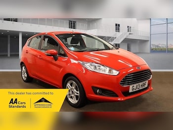2013 - 1.0T EcoBoost Zetec Euro 5 (s/s) 5dr