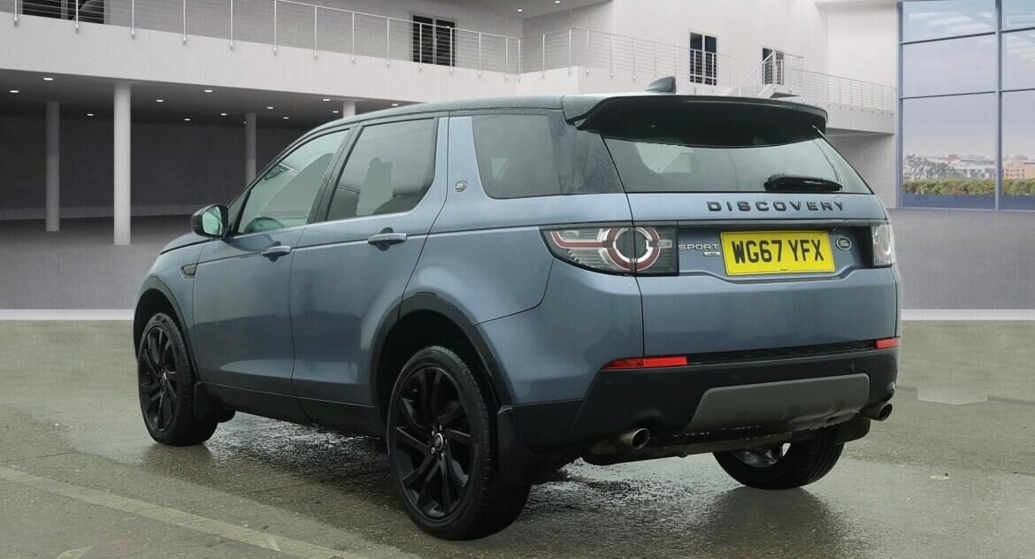 Used Land Rover Discovery Sport 2018 for sale - 77896057: Photo 5