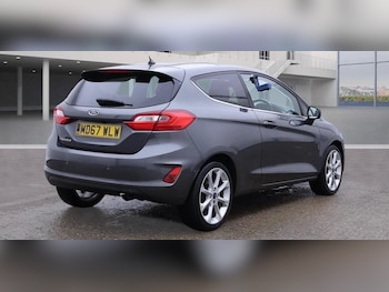 Used Ford Fiesta 2017 for sale - 76159759: Photo 4