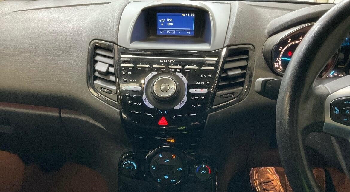 Used Ford Fiesta 2014 for sale - 76565016: Photo 6