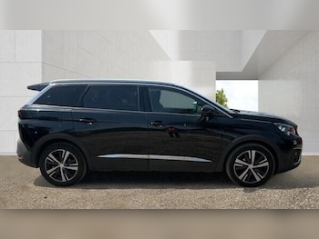Used Peugeot 5008 2018 for sale - 79069484: Photo