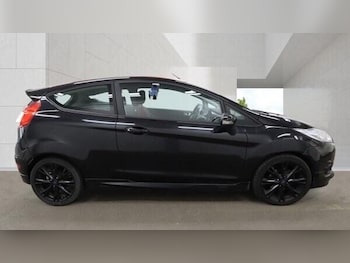 Used Ford Fiesta 2015 for sale - 78389445: Photo