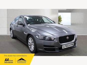 Used Jaguar XE 2015 for sale - 78164591: Photo