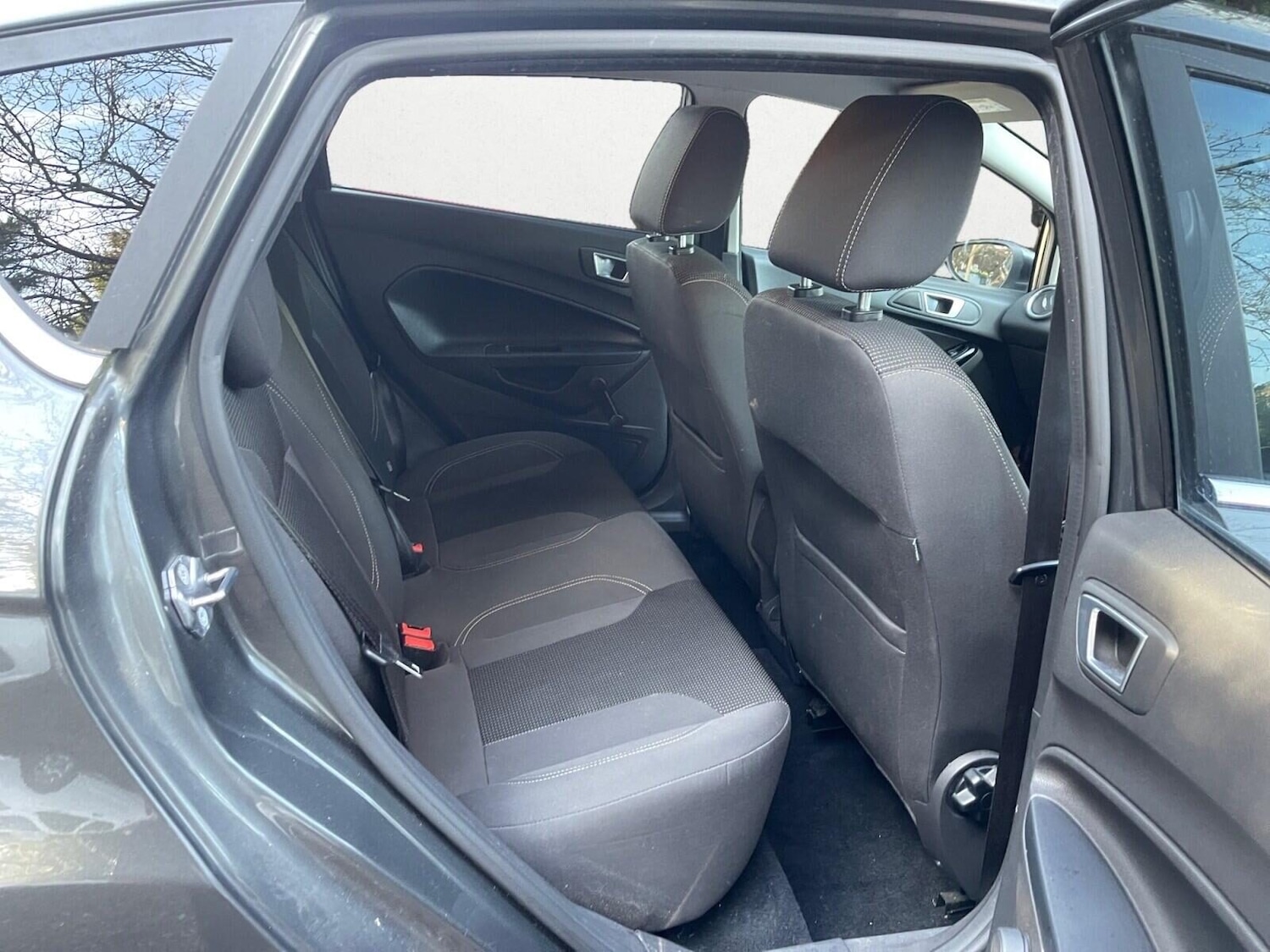 Used Ford Fiesta 2017 for sale - 77947169: Photo 14