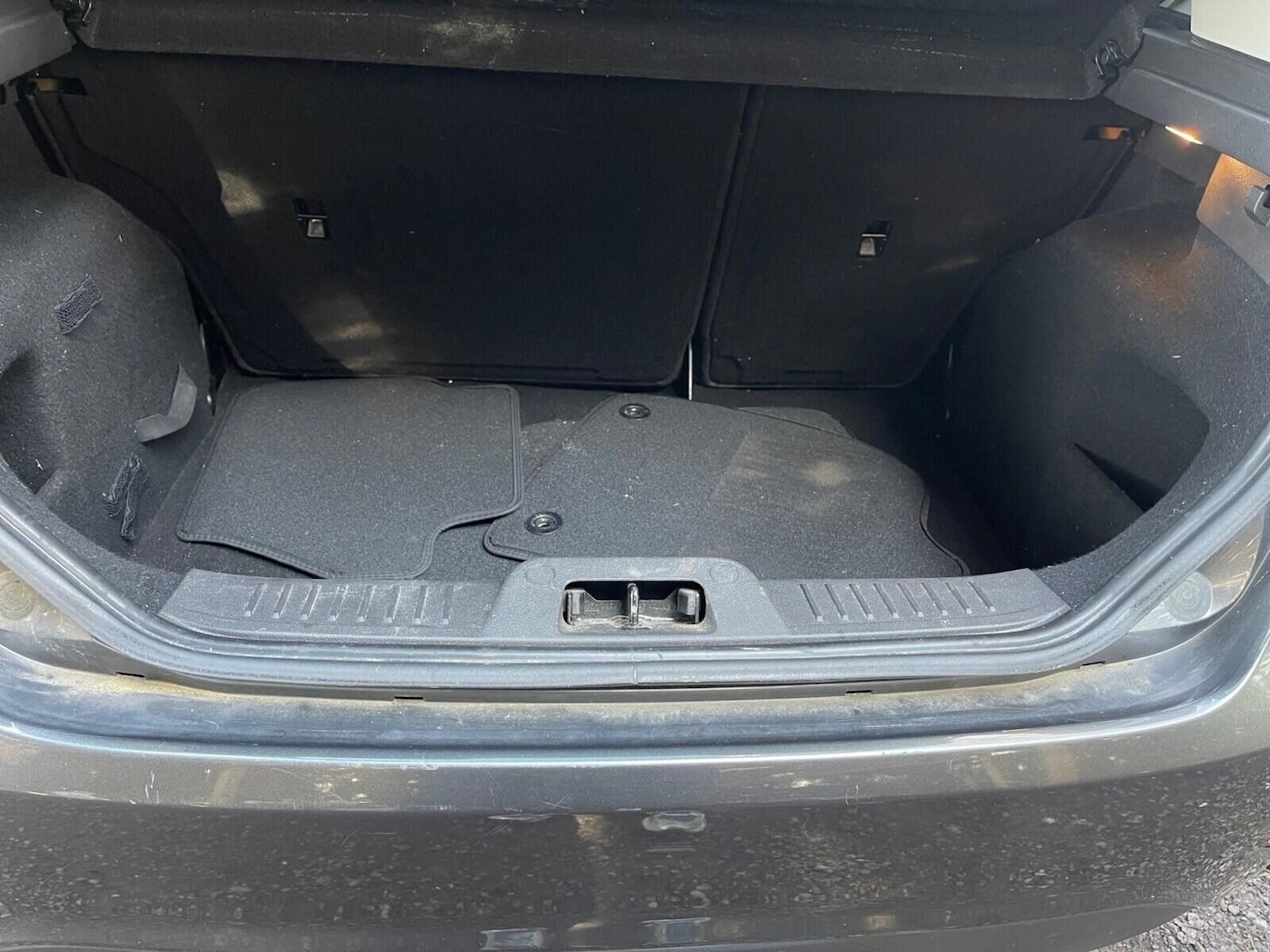 Used Ford Fiesta 2017 for sale - 77947169: Photo 18